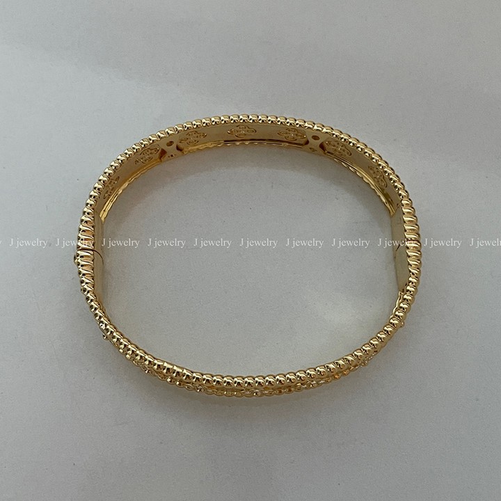 JJ396640118200_content_10.jpg