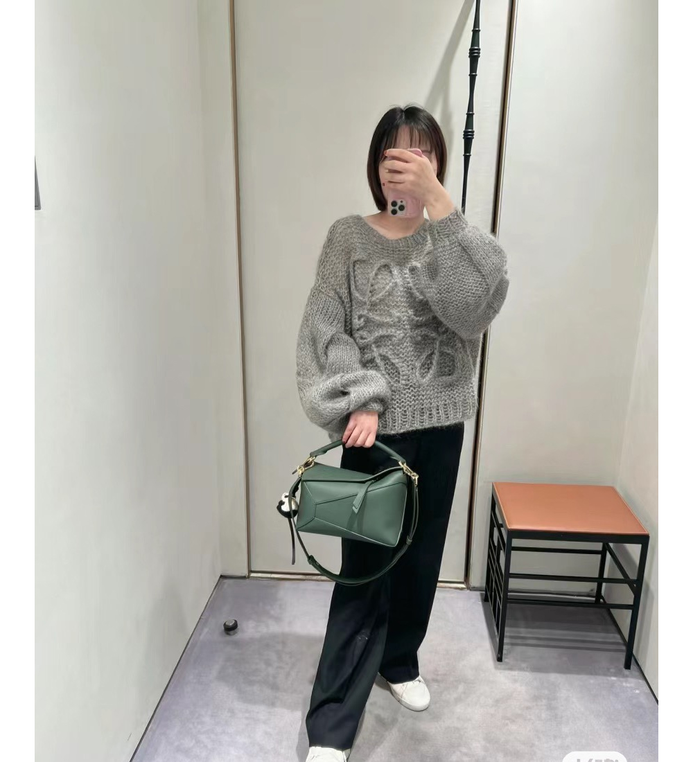가방 모델 착용 이미지-S171L4