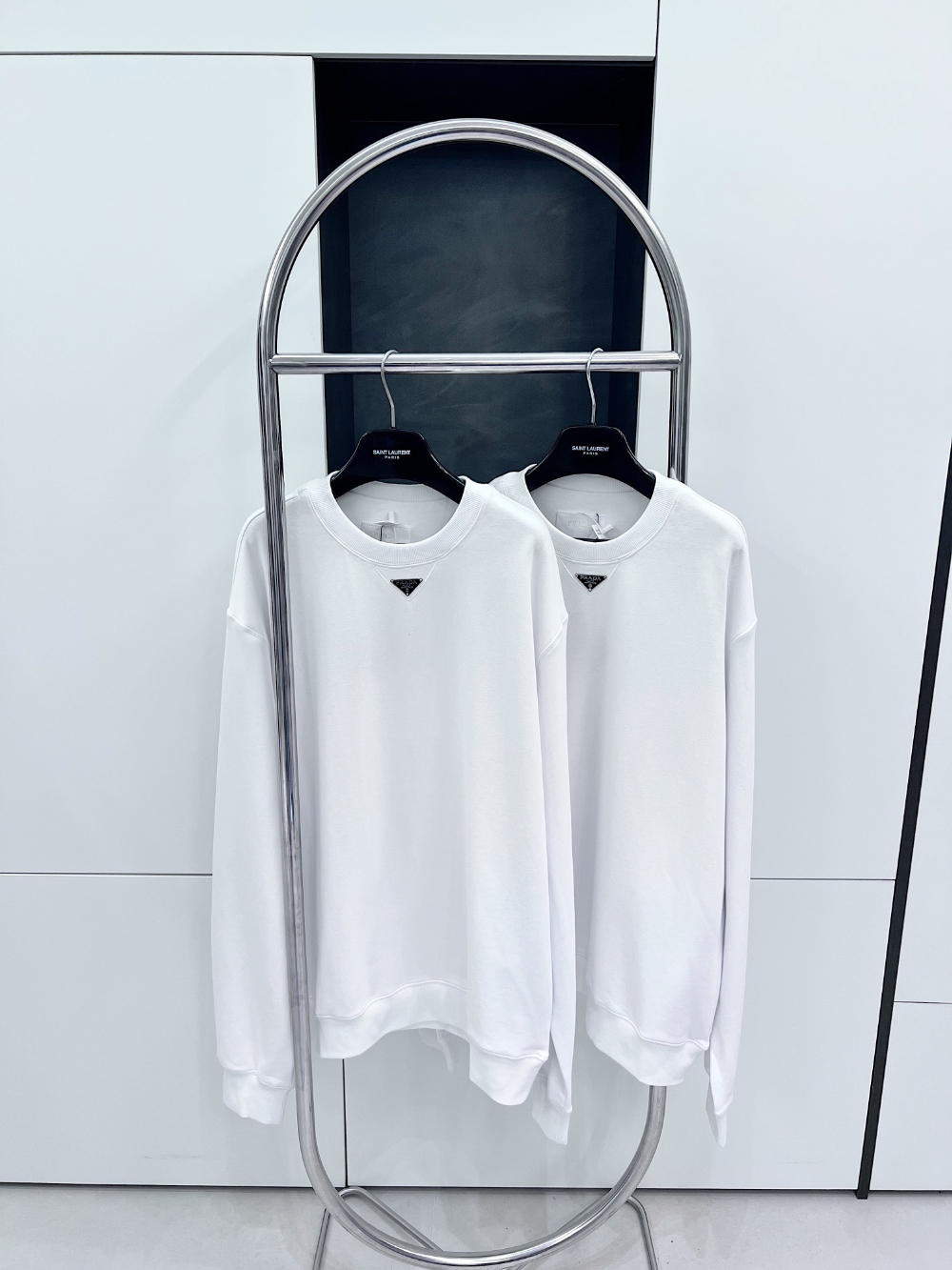 신발 화이트 색상 이미지-S70L26