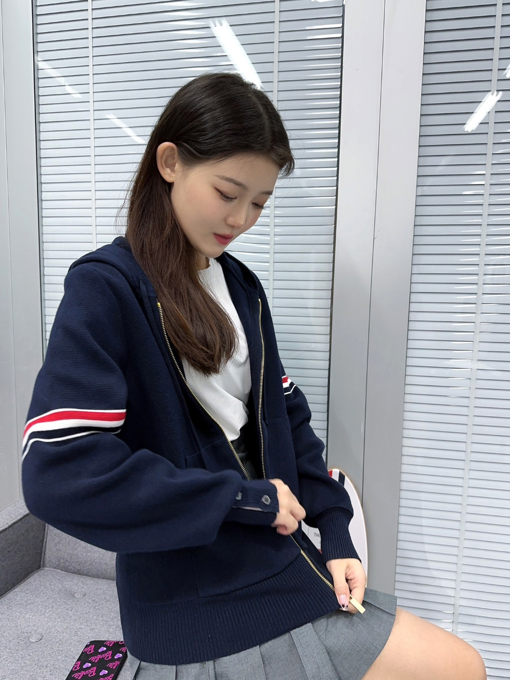 재킷 모델 착용 이미지-S16L17