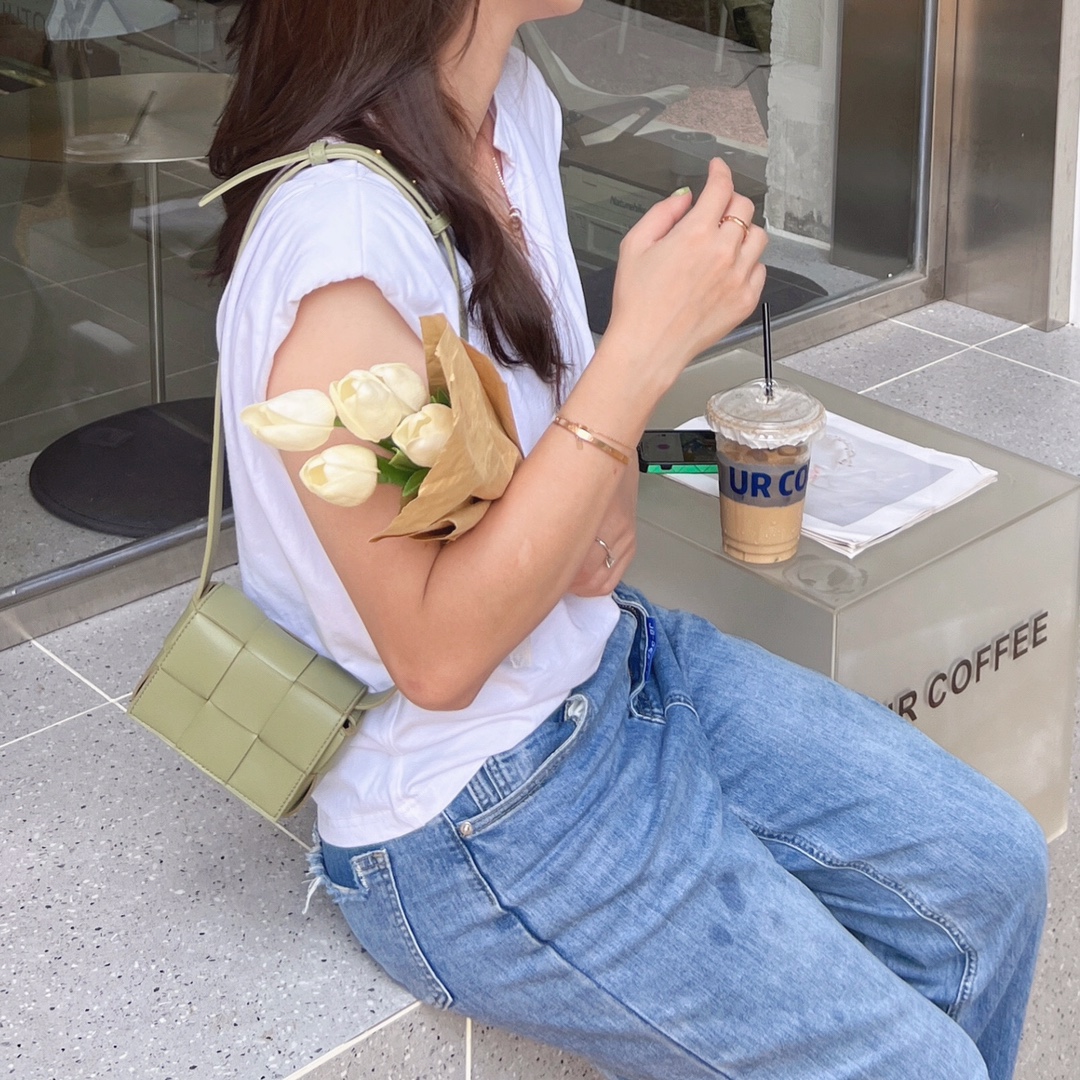 JJ826855672504_content_5.jpg