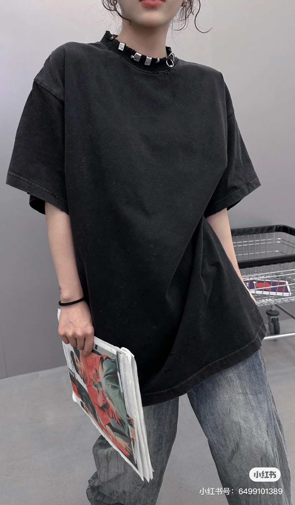 블라우스 모델 착용 이미지-S124L9