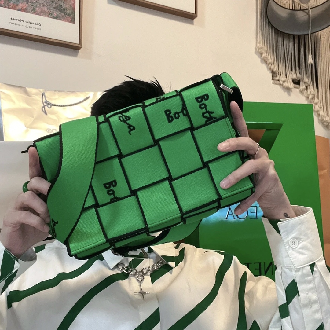 JJ876558851354_content_4.jpg