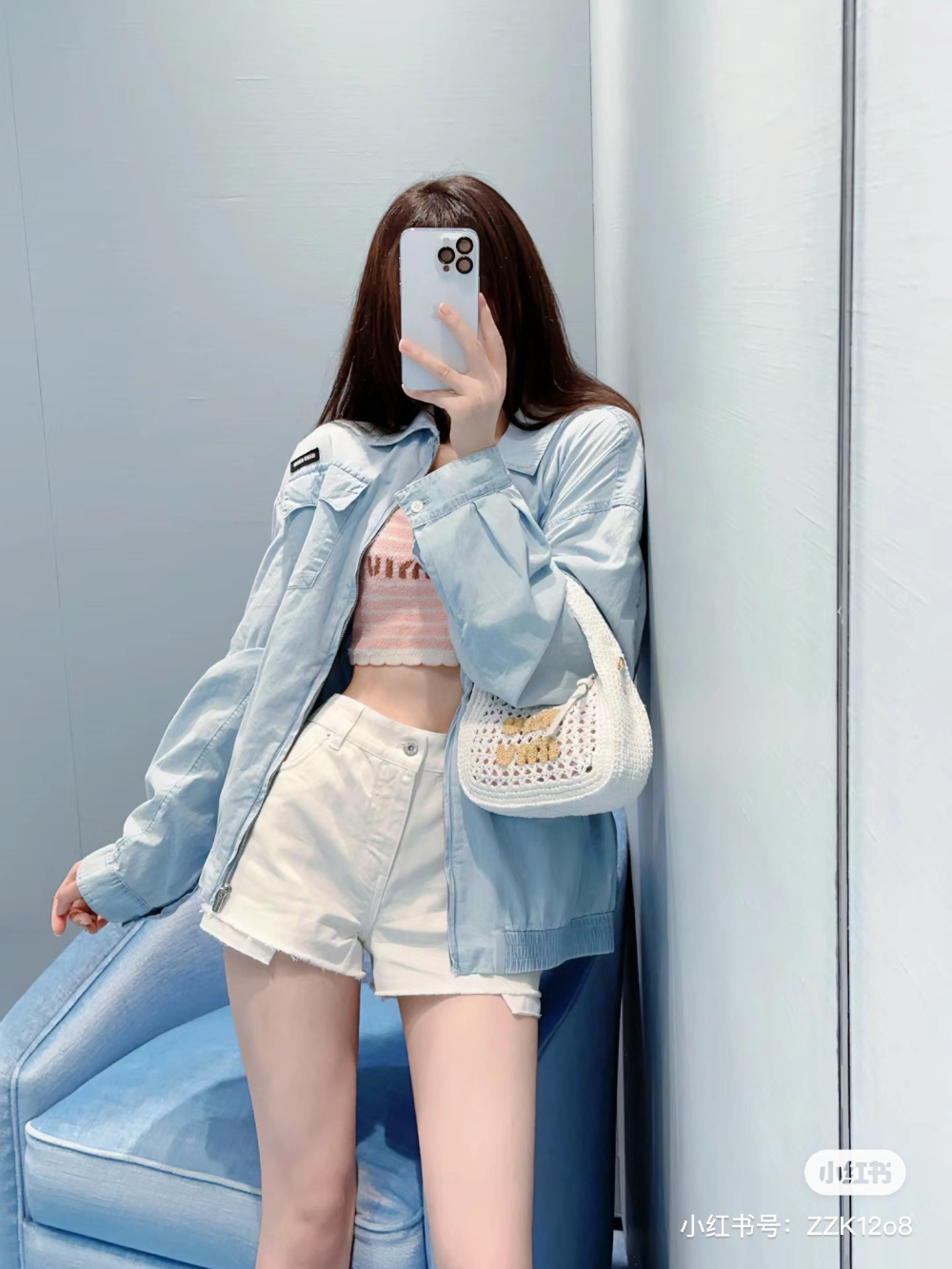 가방 모델 착용 이미지-S47L30