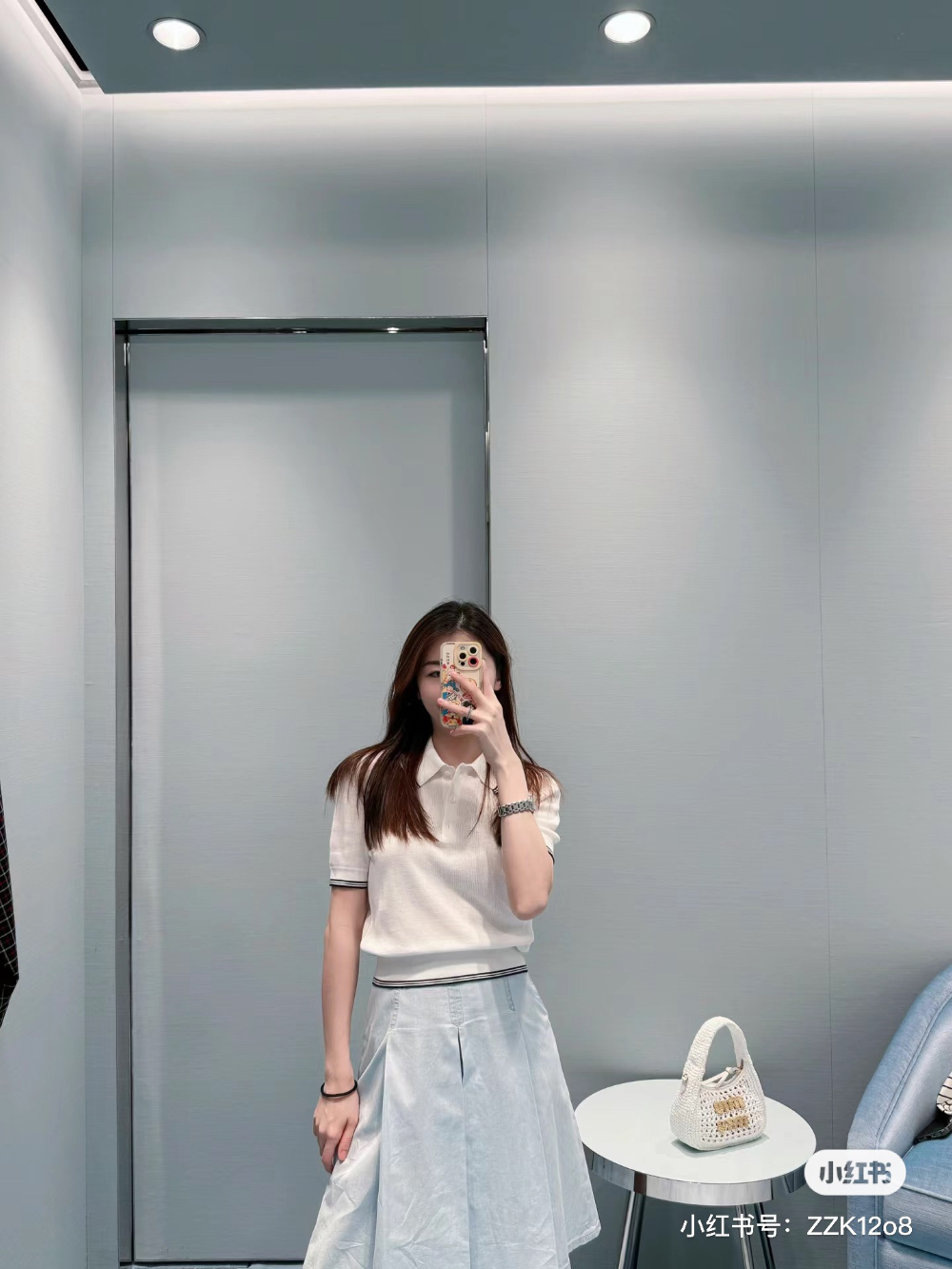 가방 모델 착용 이미지-S47L31